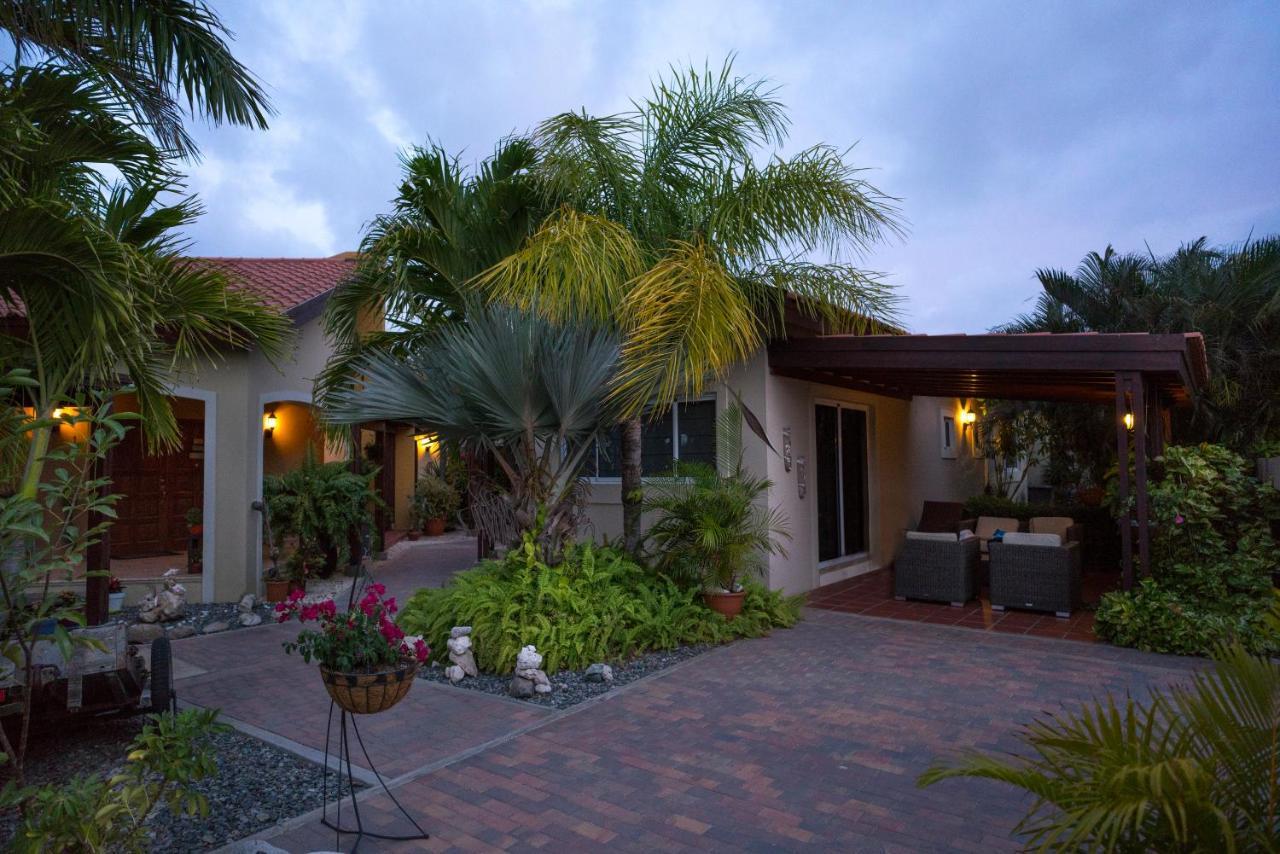 Costa Esmeralda Village Apartment Palm Beach