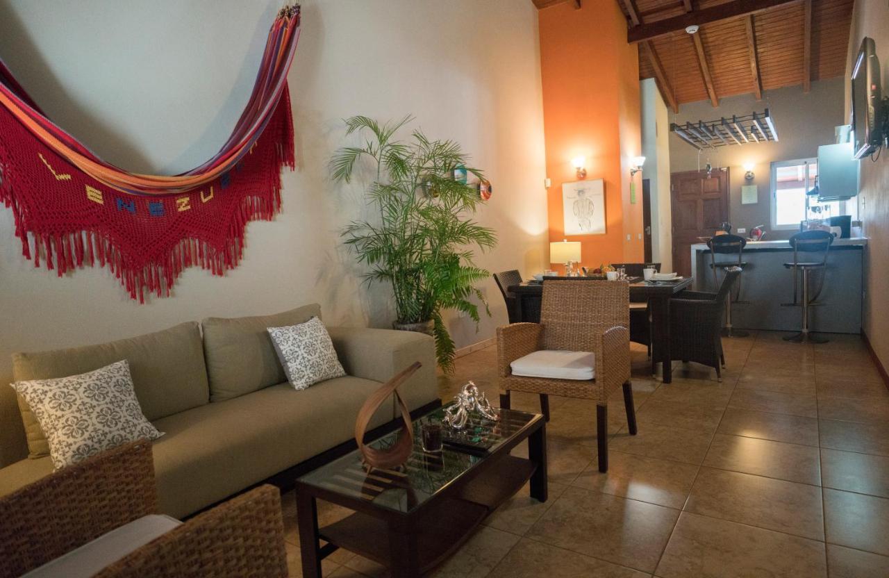 Costa Esmeralda Village Apartment Palm Beach