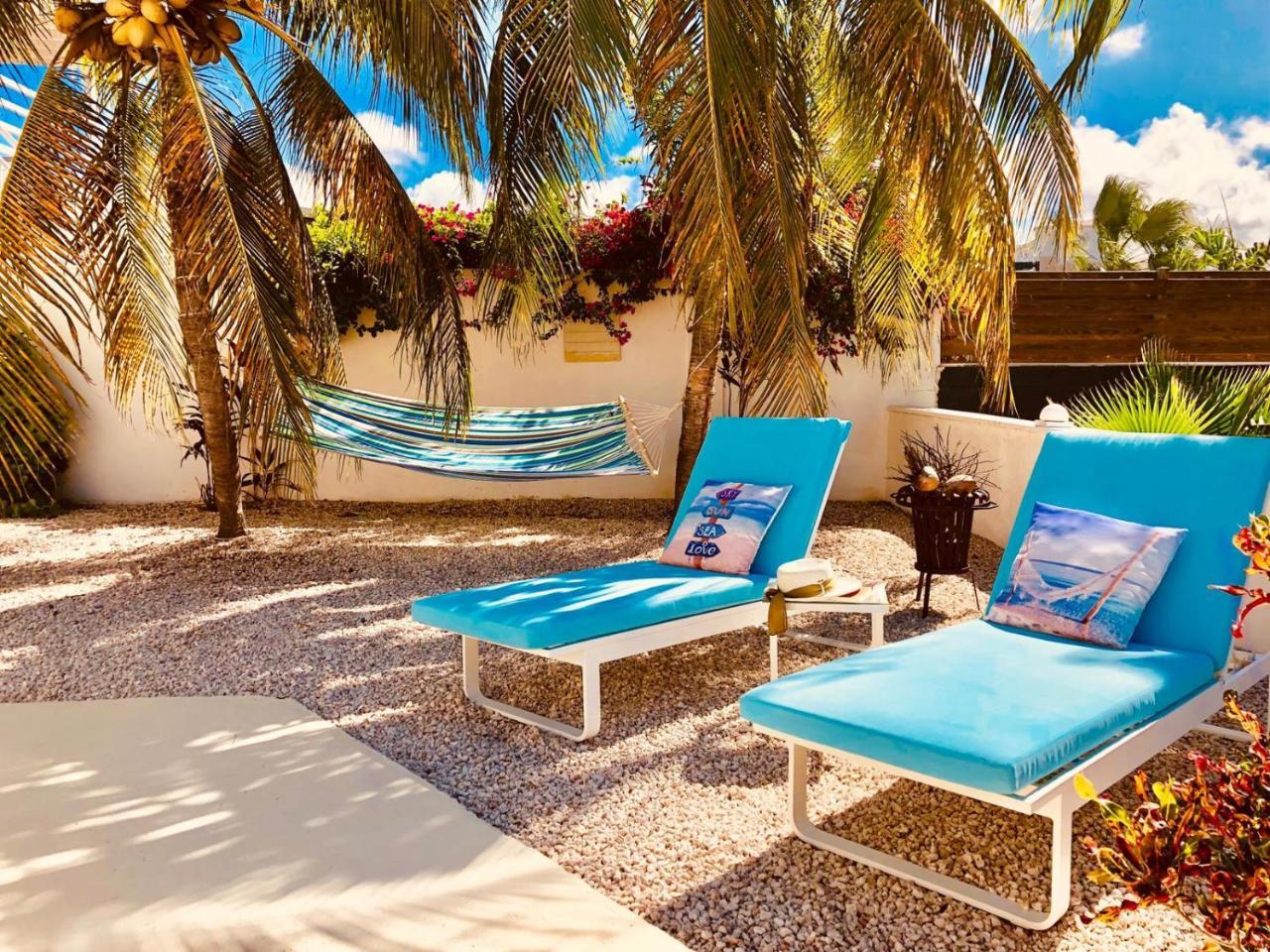 Karibu Aruba Palm Beach