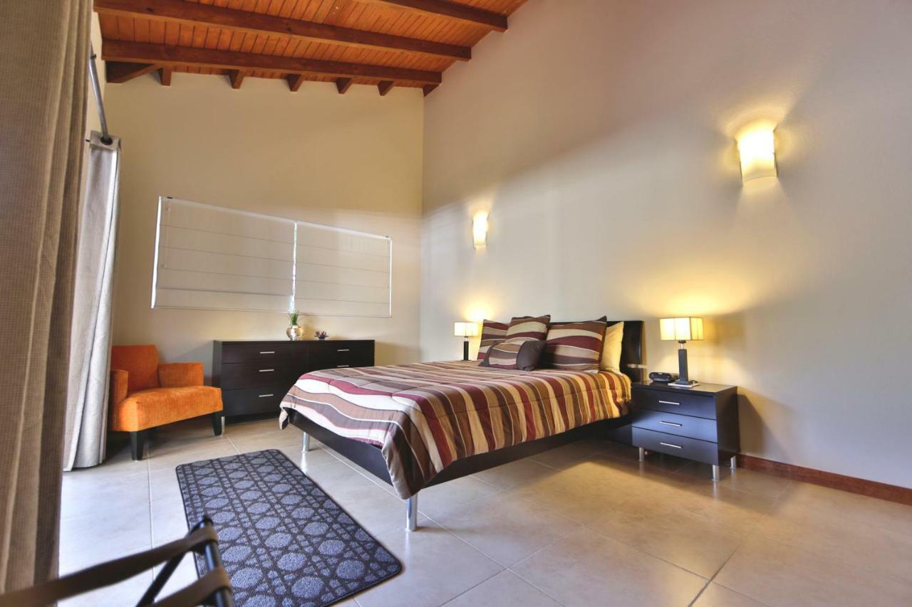 Costa Esmeralda Village Apartment