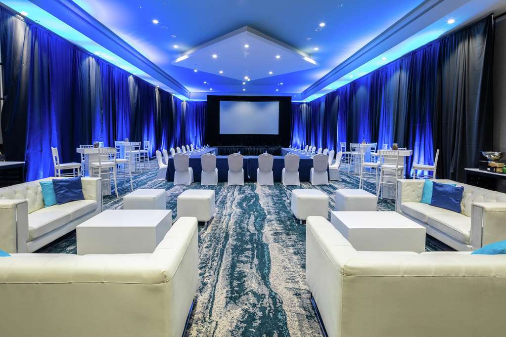 Hilton Aruba Caribbean & Casino Resort