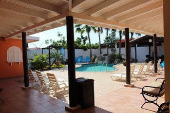 Apartment Juanedu Oranjestad