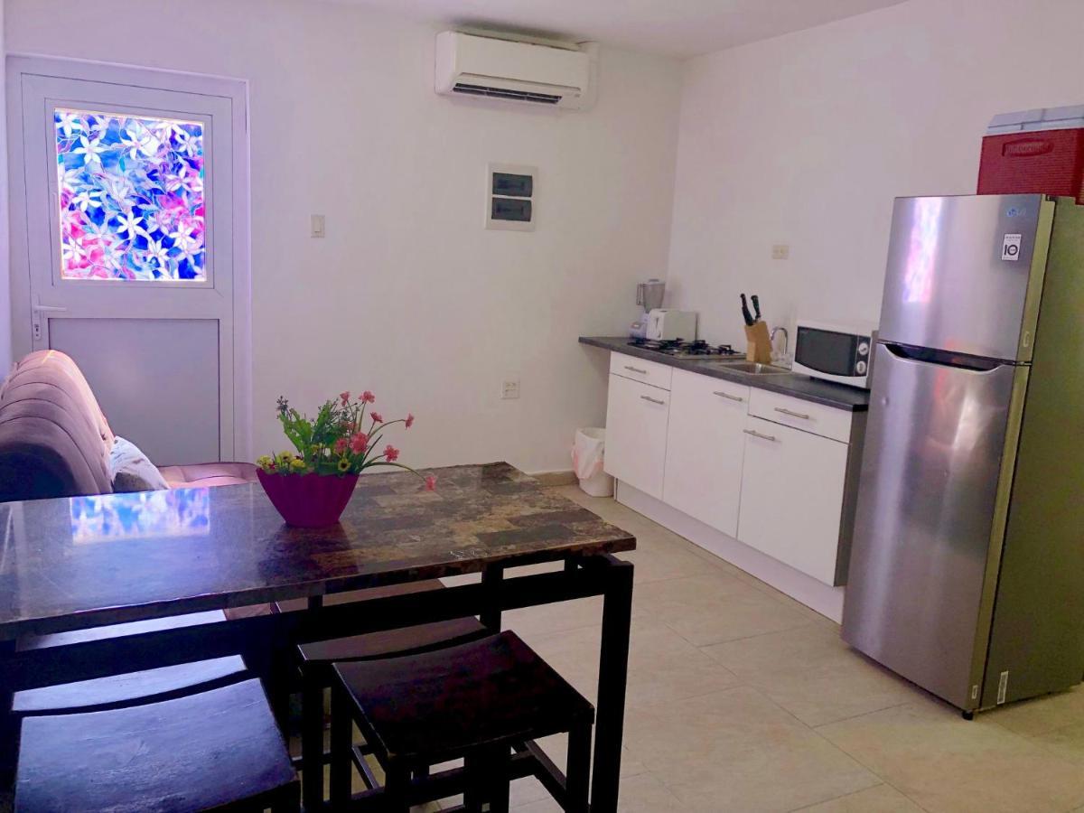 Apartment Genesis Palm Beach