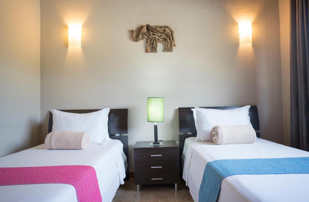 Apartment Costa Esmeralda Village Palm Beach