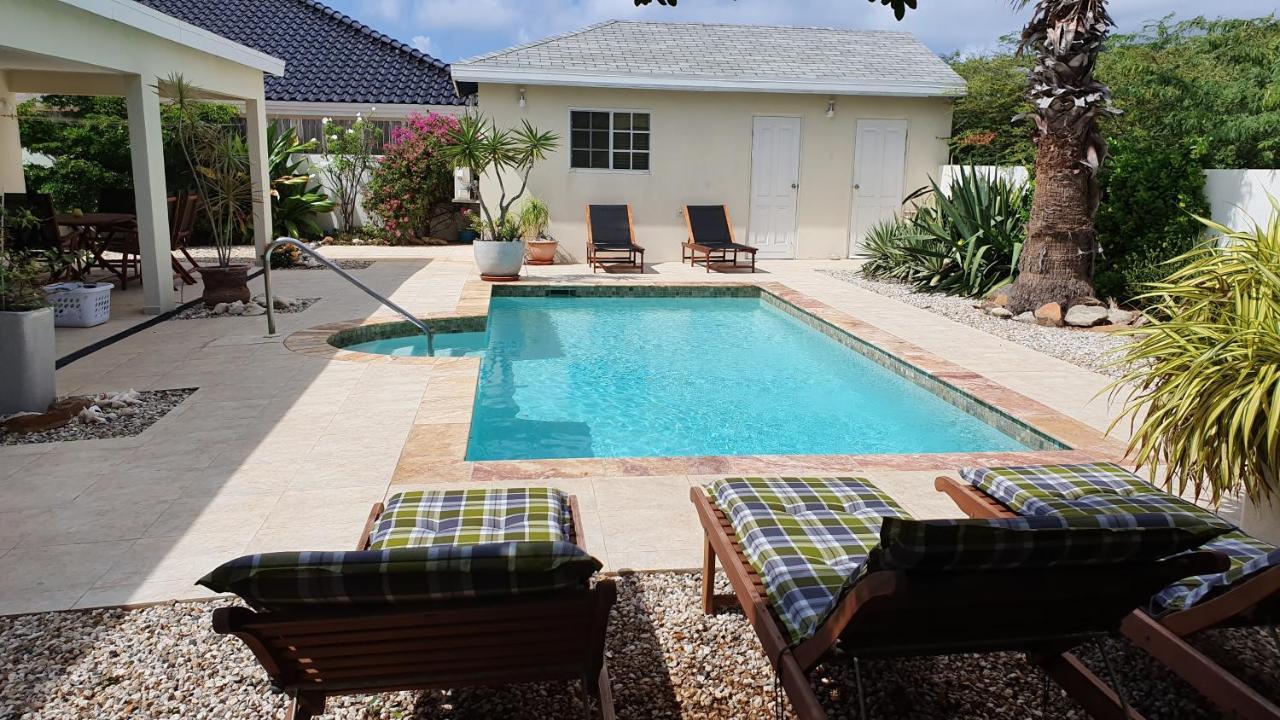 Villasafir 15 Niet Boekbaar Holiday home