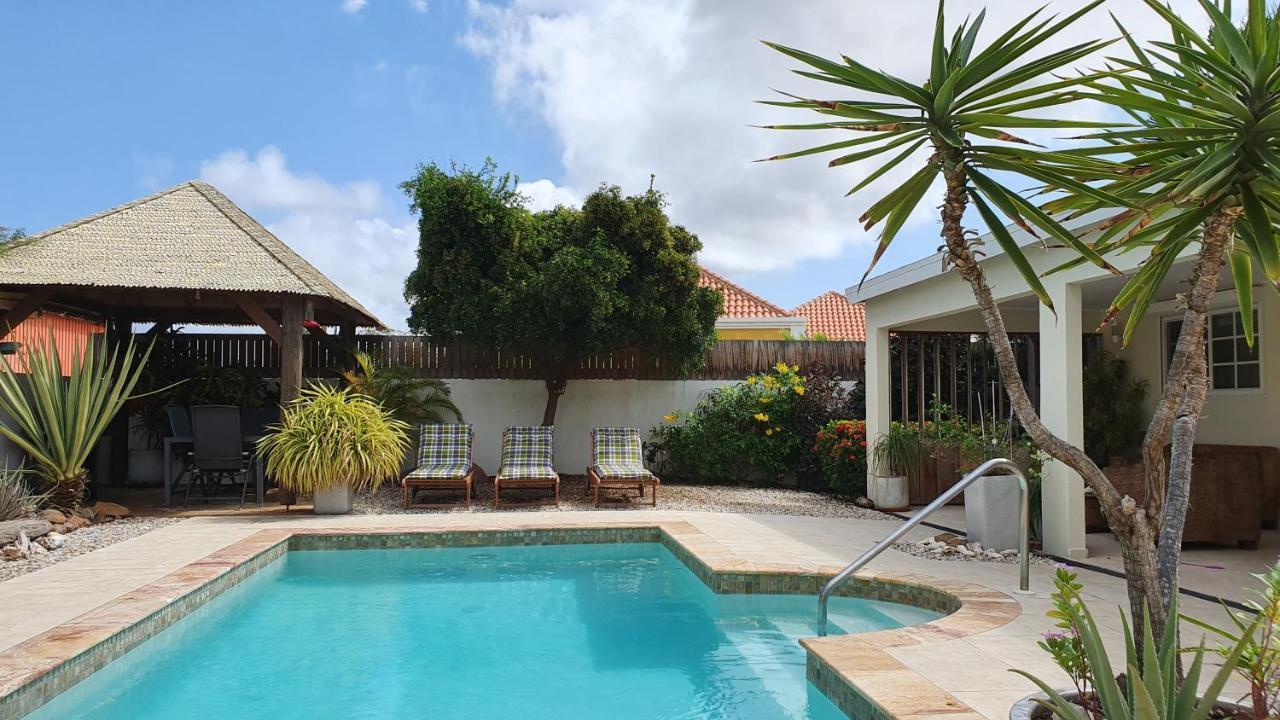 Villasafir 15 Niet Boekbaar Holiday home *